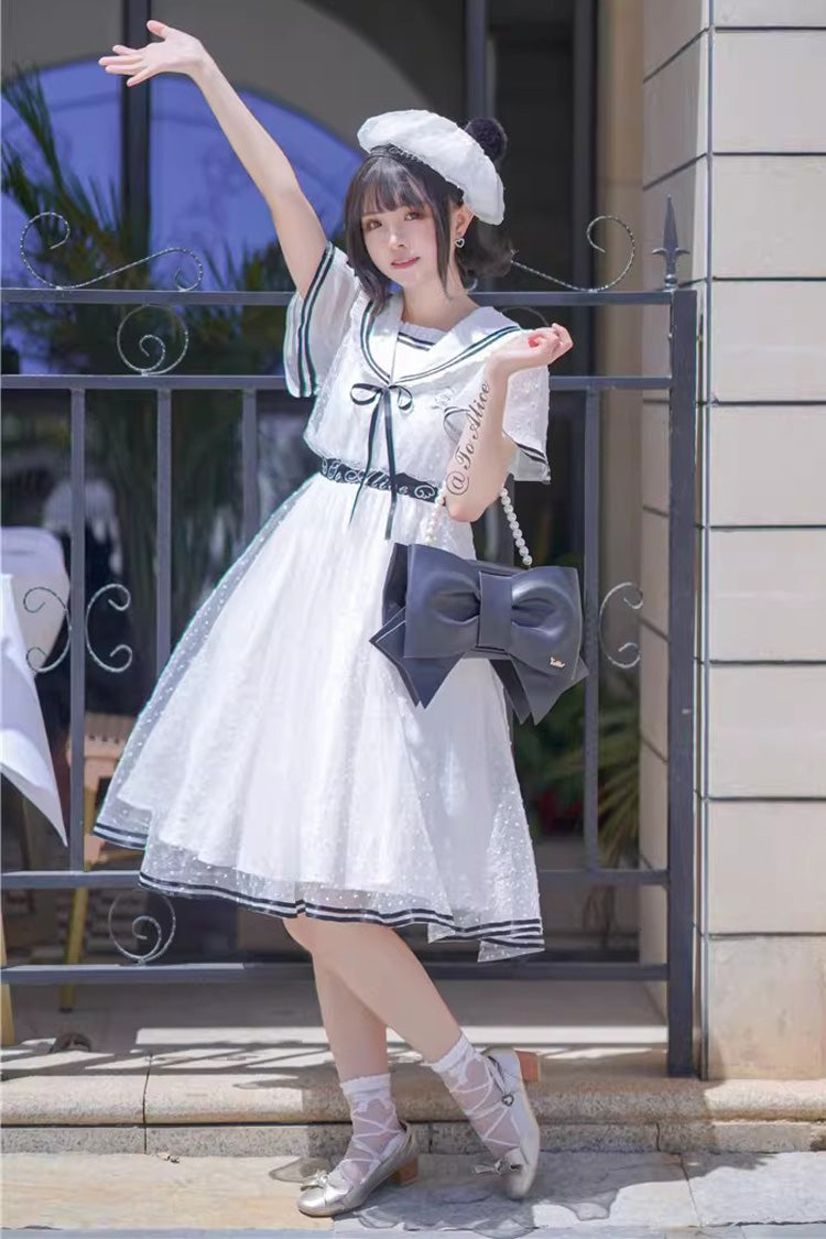 Bow Pearl-Decorated Gothic Lolita Handbag - image 5