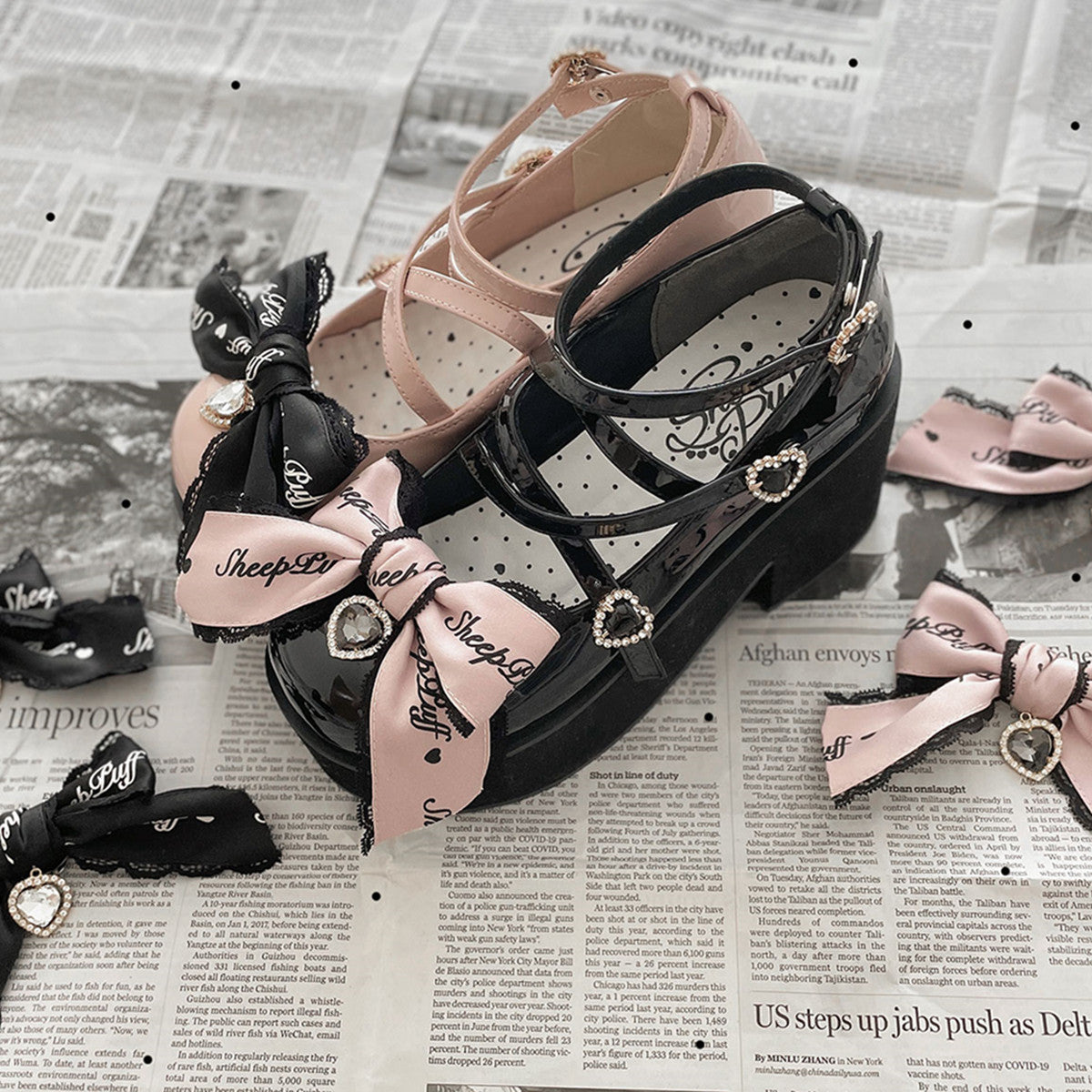Black Pink Japanese Lolita Thick Heel Shoes - image 17