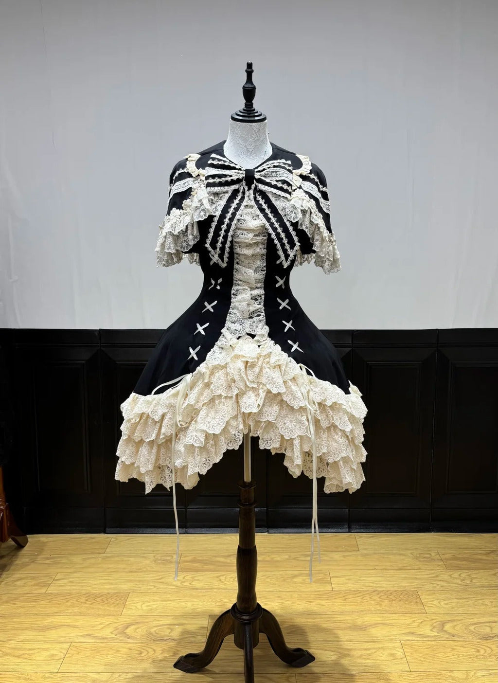 Silver Butterfly Amber - Black Gothic Lolita OP Full Set - image 7