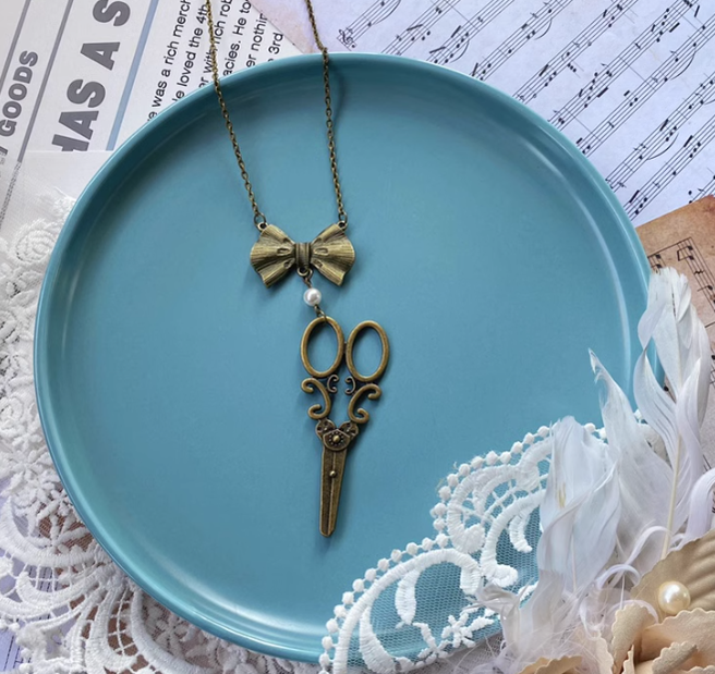 Vintage Lolita Bow-Scissors Shaped Necklace - image 12