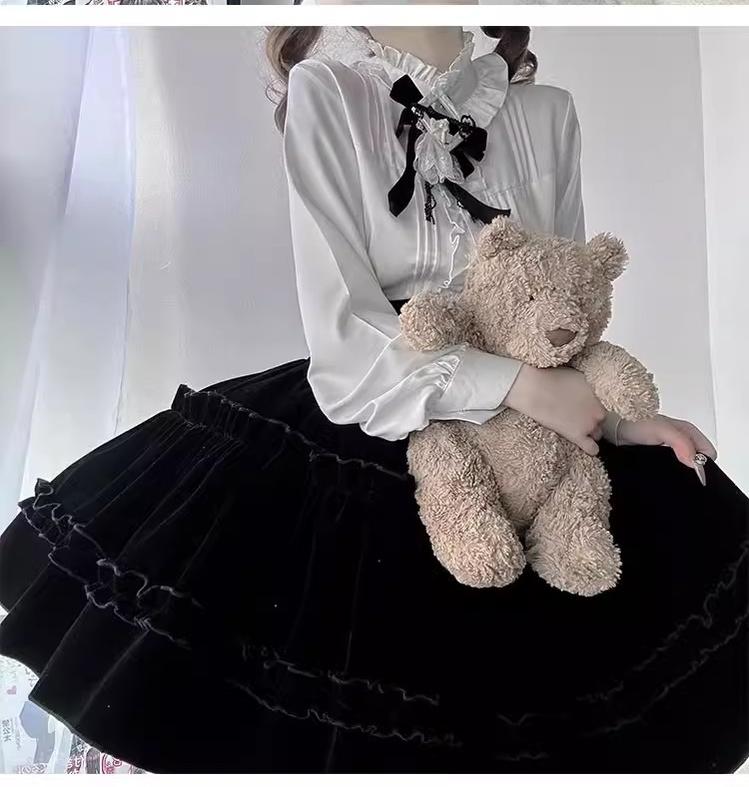 Erosion Heart F-Type - Ouji Lolita Suit Black Velvet Shorts and Skirt - image 24