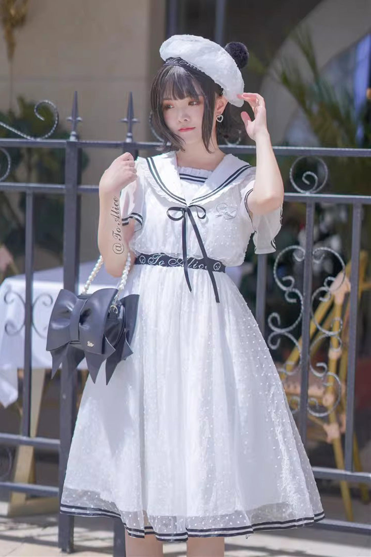 Bow Pearl-Decorated Gothic Lolita Handbag - image 4