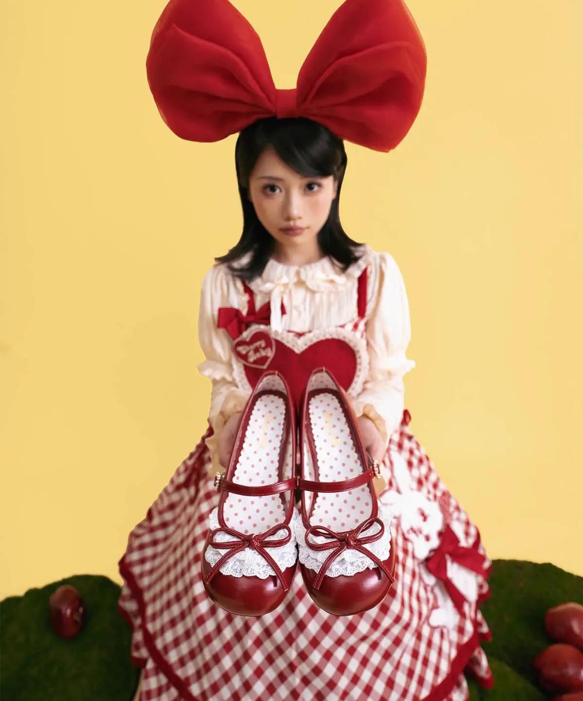 Young Layla - Vintage Lolita Shoes Low Heel Butterfly Shoes - image 6