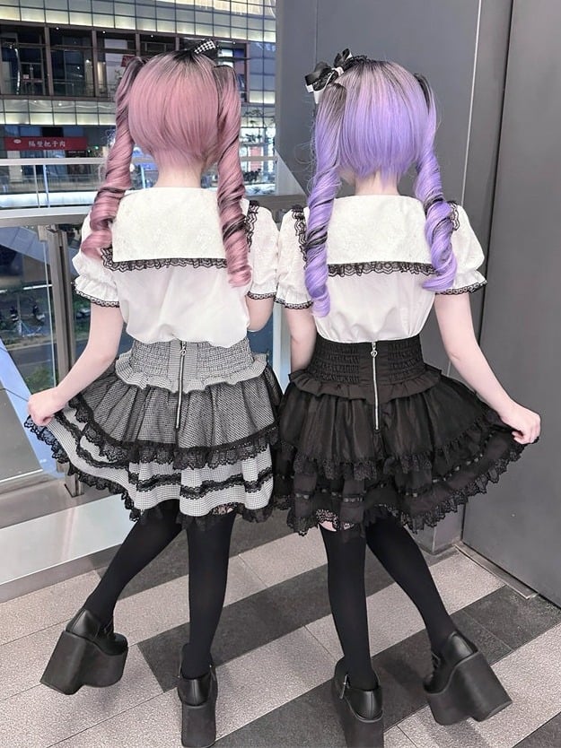 Black and White Jirai Kei Sailor Collar Blouse with Lace Detail - image 2