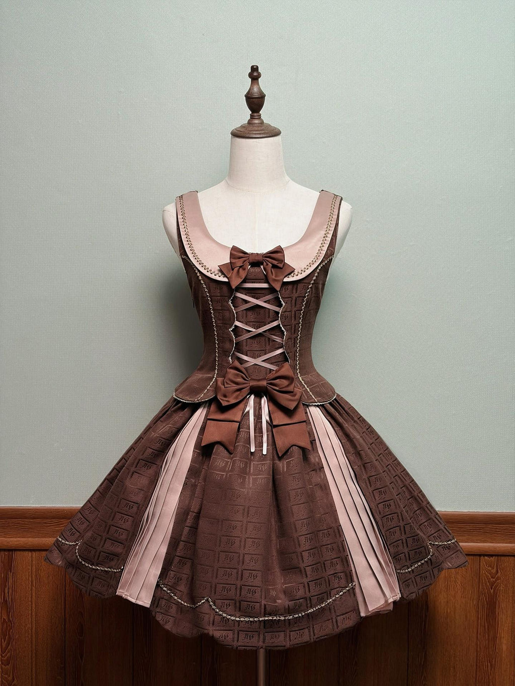 Bear Chocolate Slab - Classic Lolita Pleated JSK & SK Dress, Side Zipper - image 1