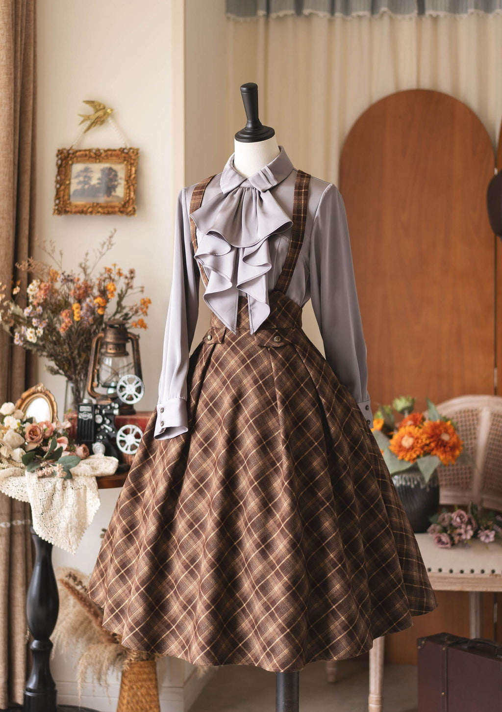 Forest Dew - Elegant Lolita Slim-Fit Shirt with Detachable Jabot - image 4