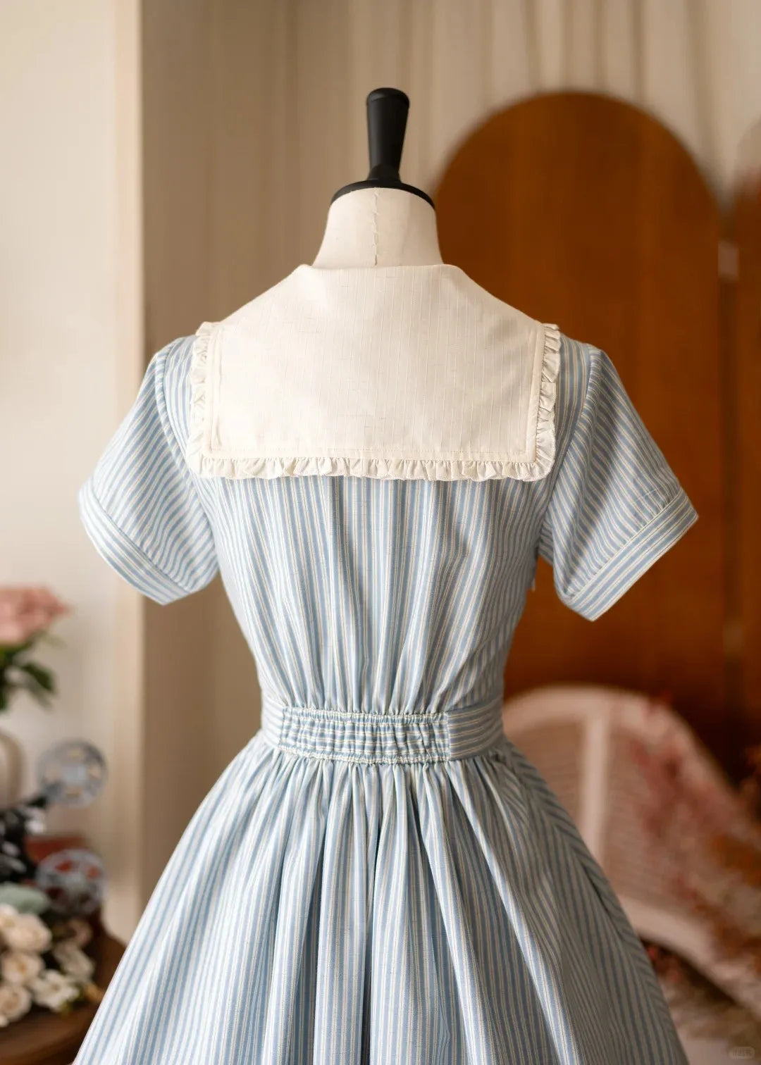 French Vintage - Linen Cotton Classic Swing Dress - image 11