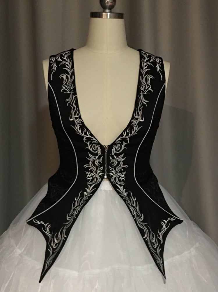 Black Ouji Lolita Banquet Waistcoat - image 2