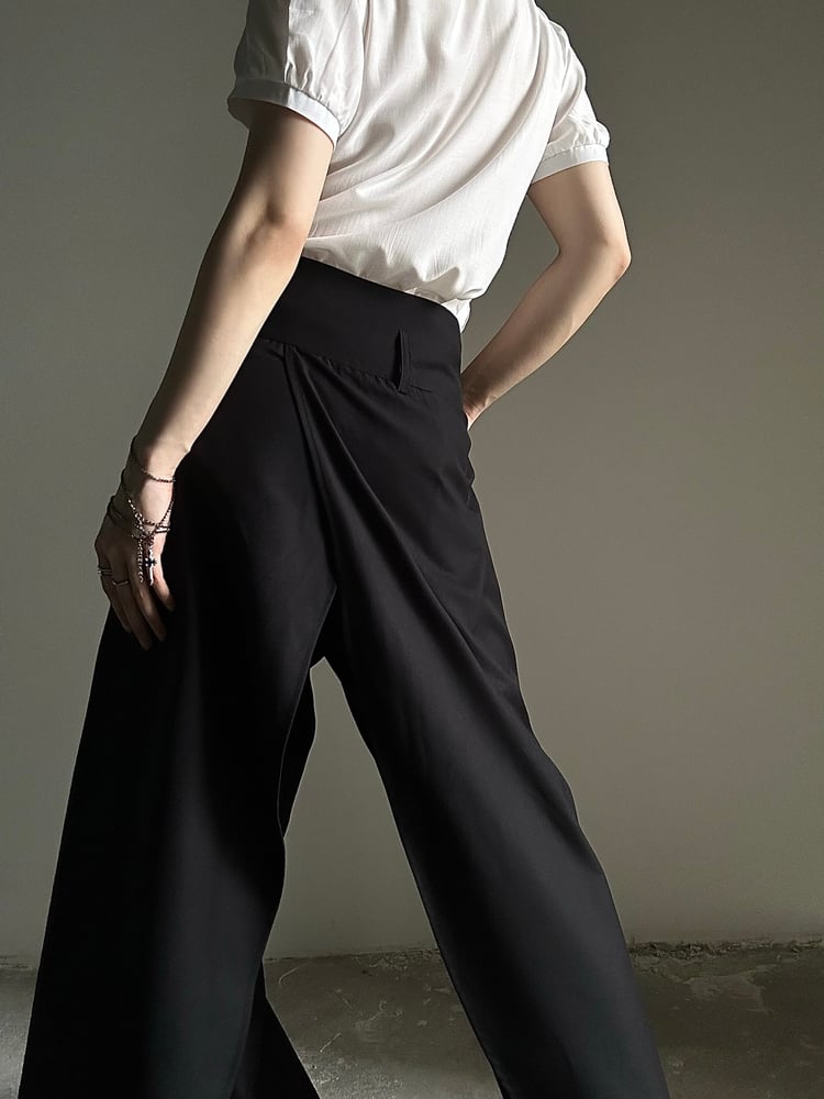 High-Waisted Draped Wide-Leg Ouji Pants - image 4