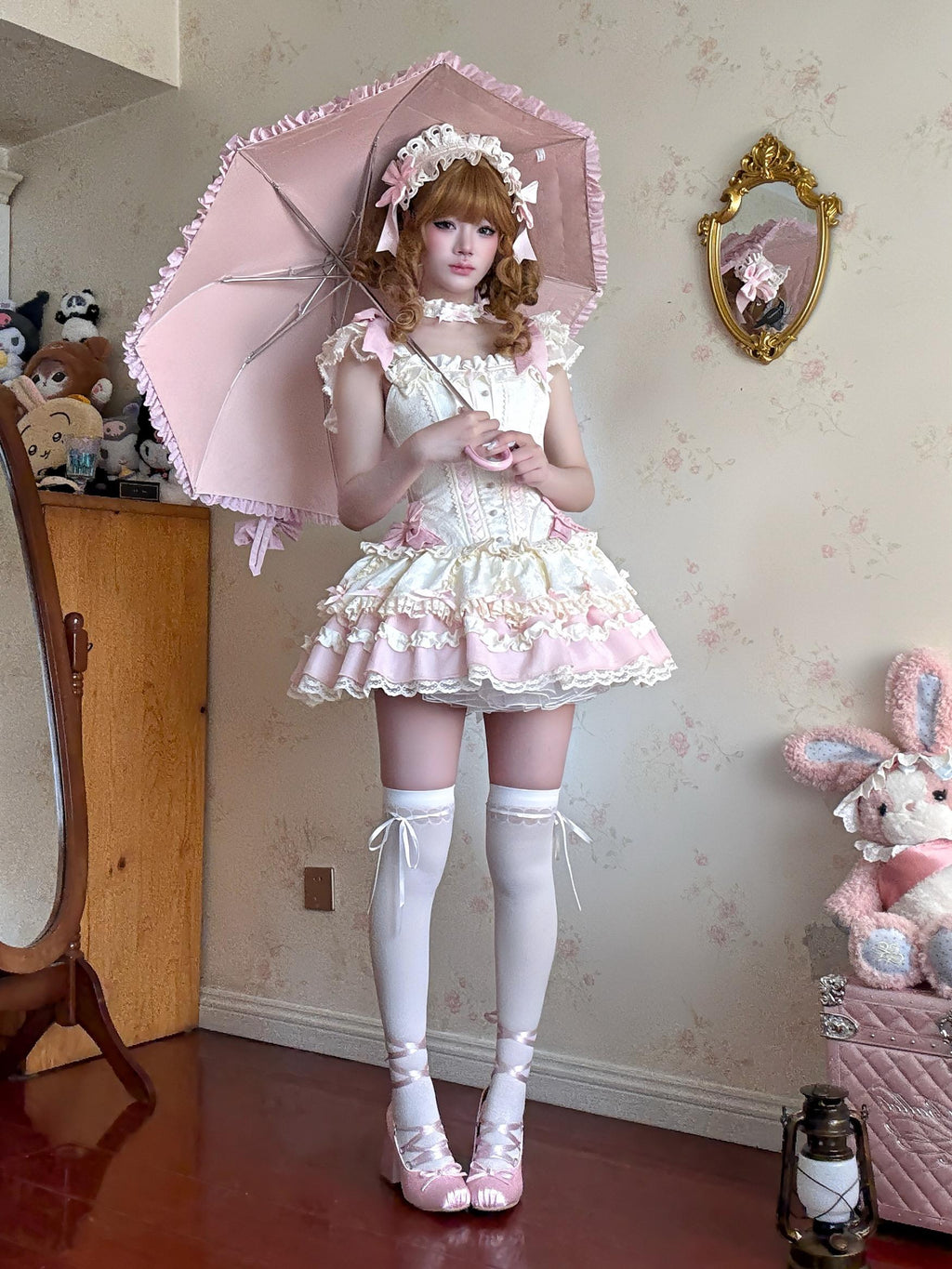 Raven and Lace Classic Lolita Foldable Ruffle Parasol - image 7