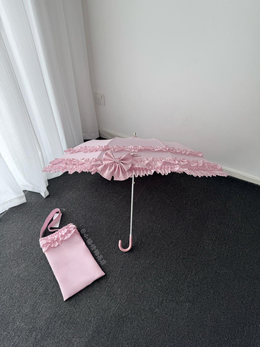 Raven and Lace Classic Lolita Foldable Ruffle Parasol - image 26