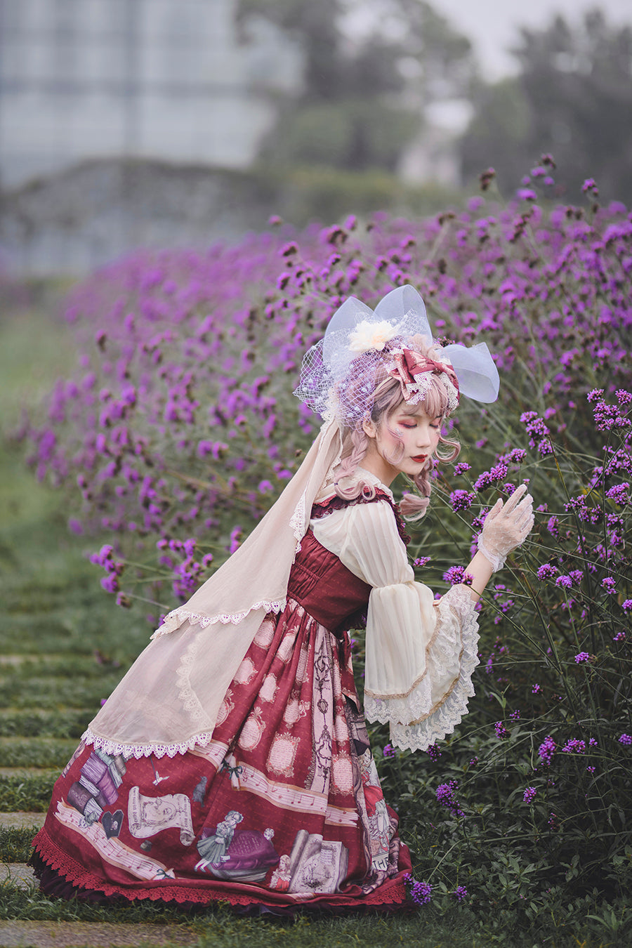 Gothic Lolita Veil with Double-Layer Lace Headdress - image 8