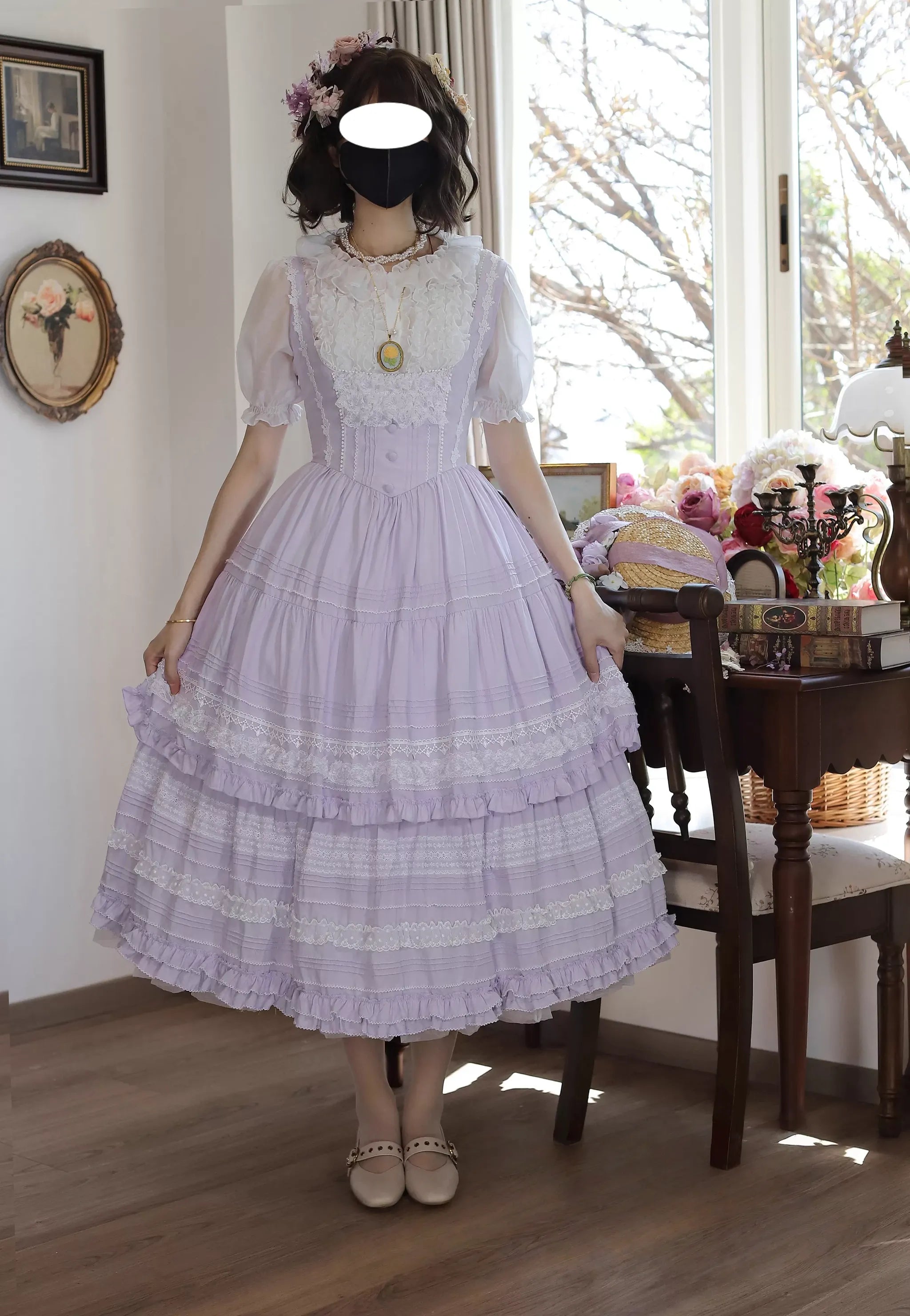 Marguerite Daisy - Classic Lolita Bust-supporting JSK Dress, Layered Lace - image 2