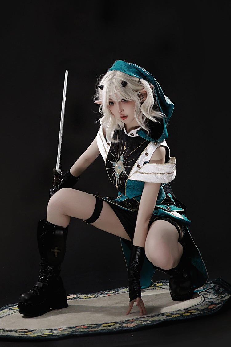 Traveler's Outfit Ouji Hooded Top and Shorts Set in Blue and Green - image 2