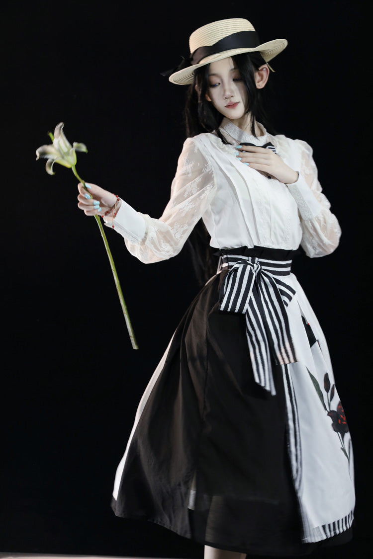 Lily - Printed & Embroidered Gothic Lolita Skirt - image 3