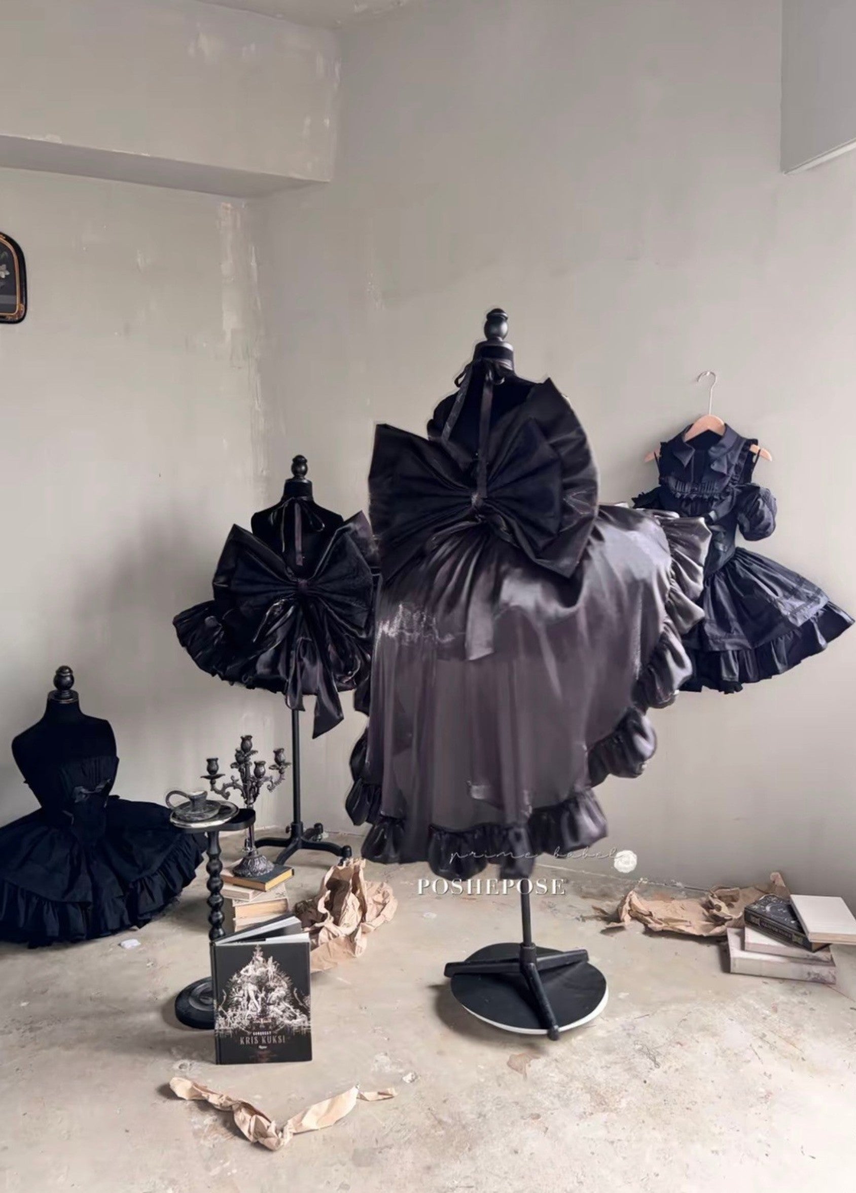 POSHEPOSE - Obsidian Princess Dress - POSHEPOSE image 8