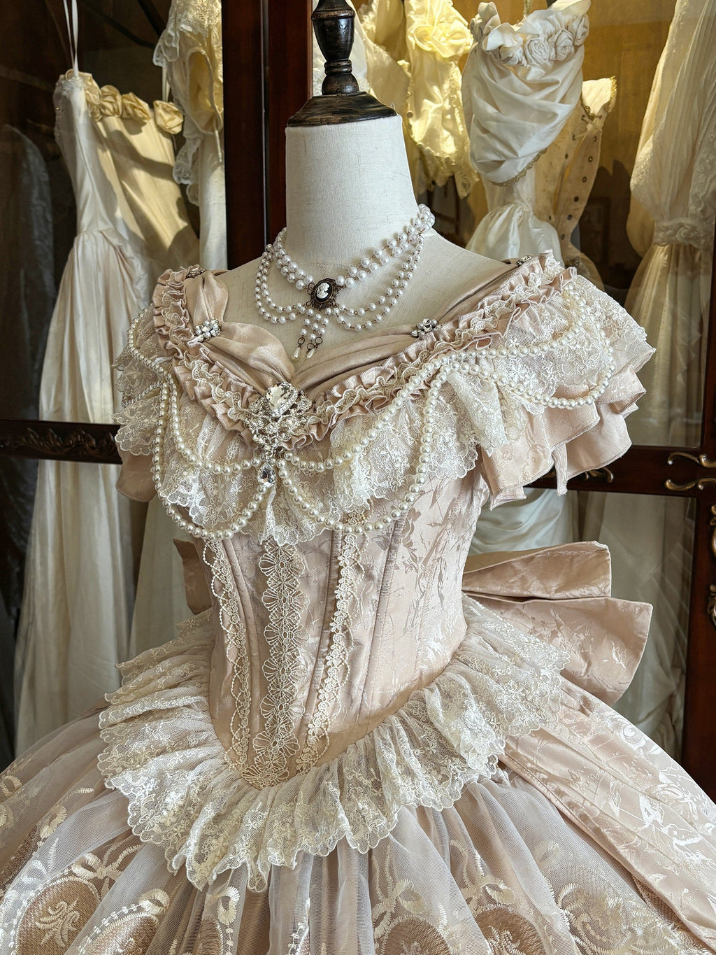 Bourbon Rose Ivory Fan Lace Embroidery Classic Lolita OP Dress - image 3