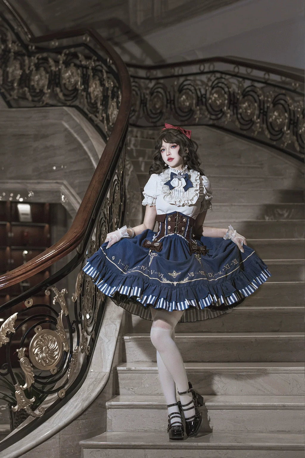 Gilded Pointer - Elegant Classic Lolita Skirt Suit - image 11