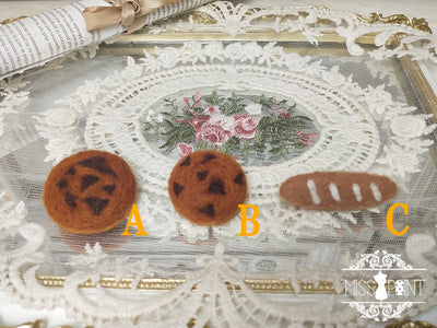 Chocolate Daily Lolita Bow KC and Brooch Collection - image 15