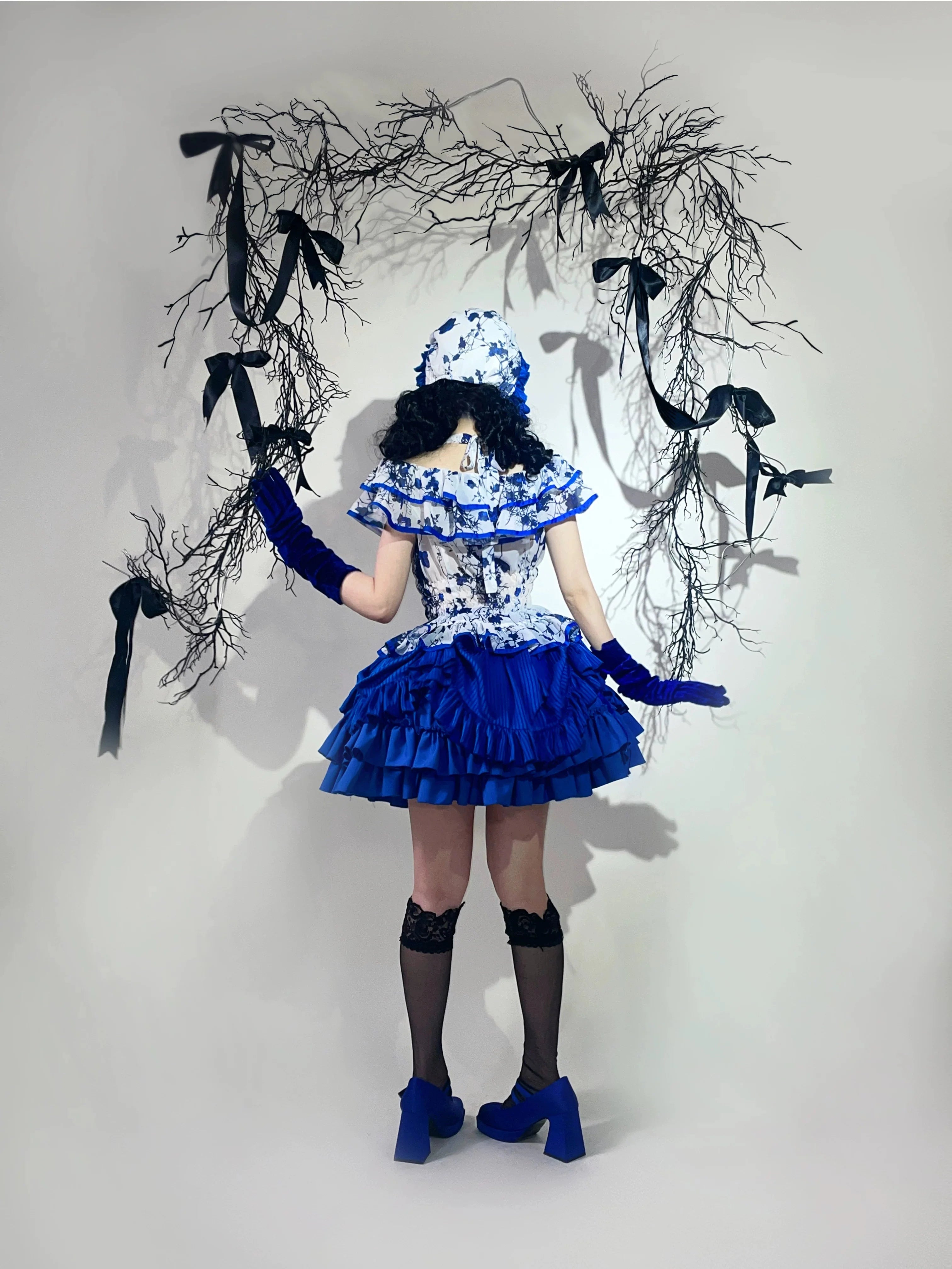 Thorned Rose Gothic Lolita Blouse and Skirt Set - image 3