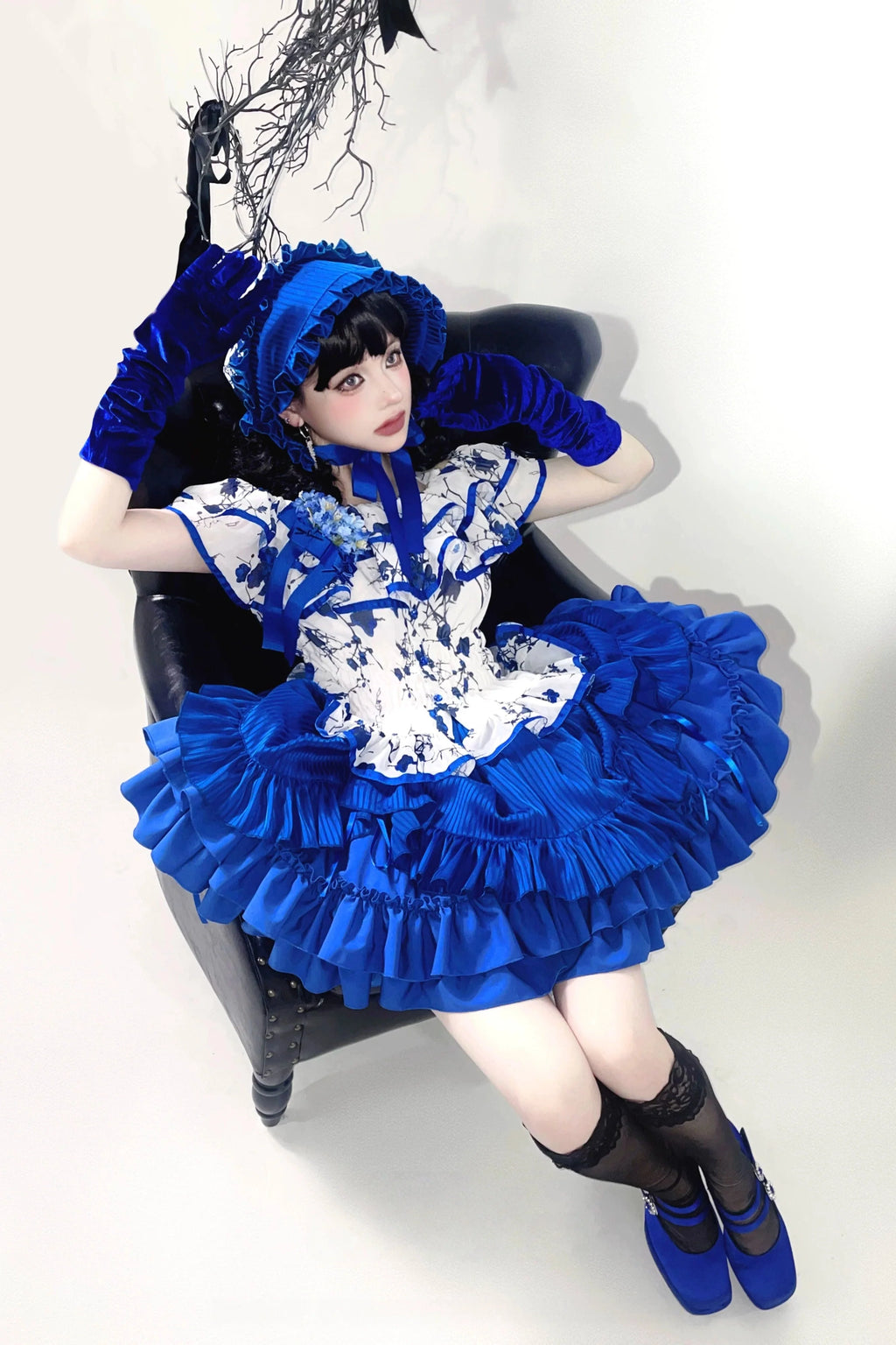 Thorned Rose Gothic Lolita Blouse and Skirt Set - image 1