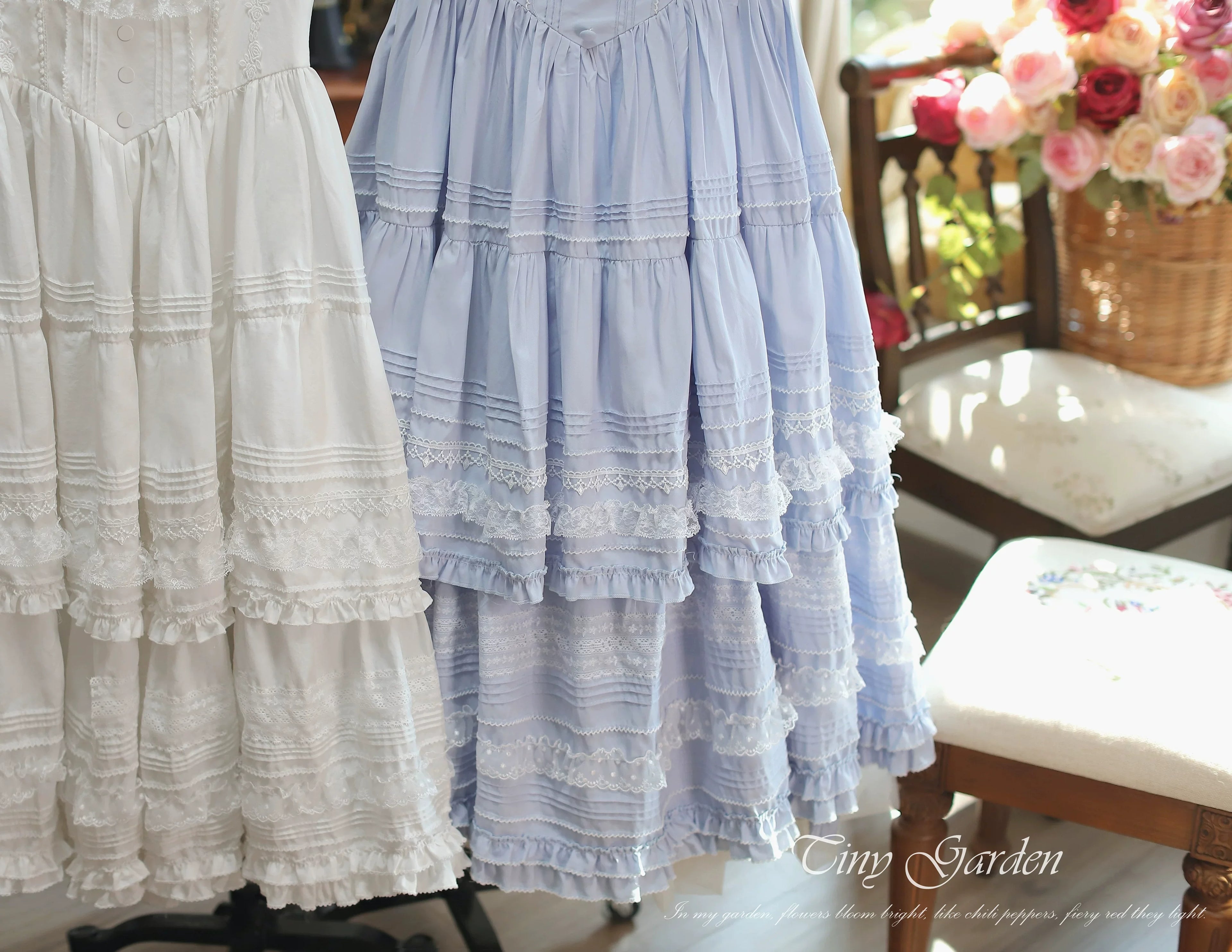Marguerite Daisy - Classic Lolita Bust-supporting JSK Dress, Layered Lace - image 17