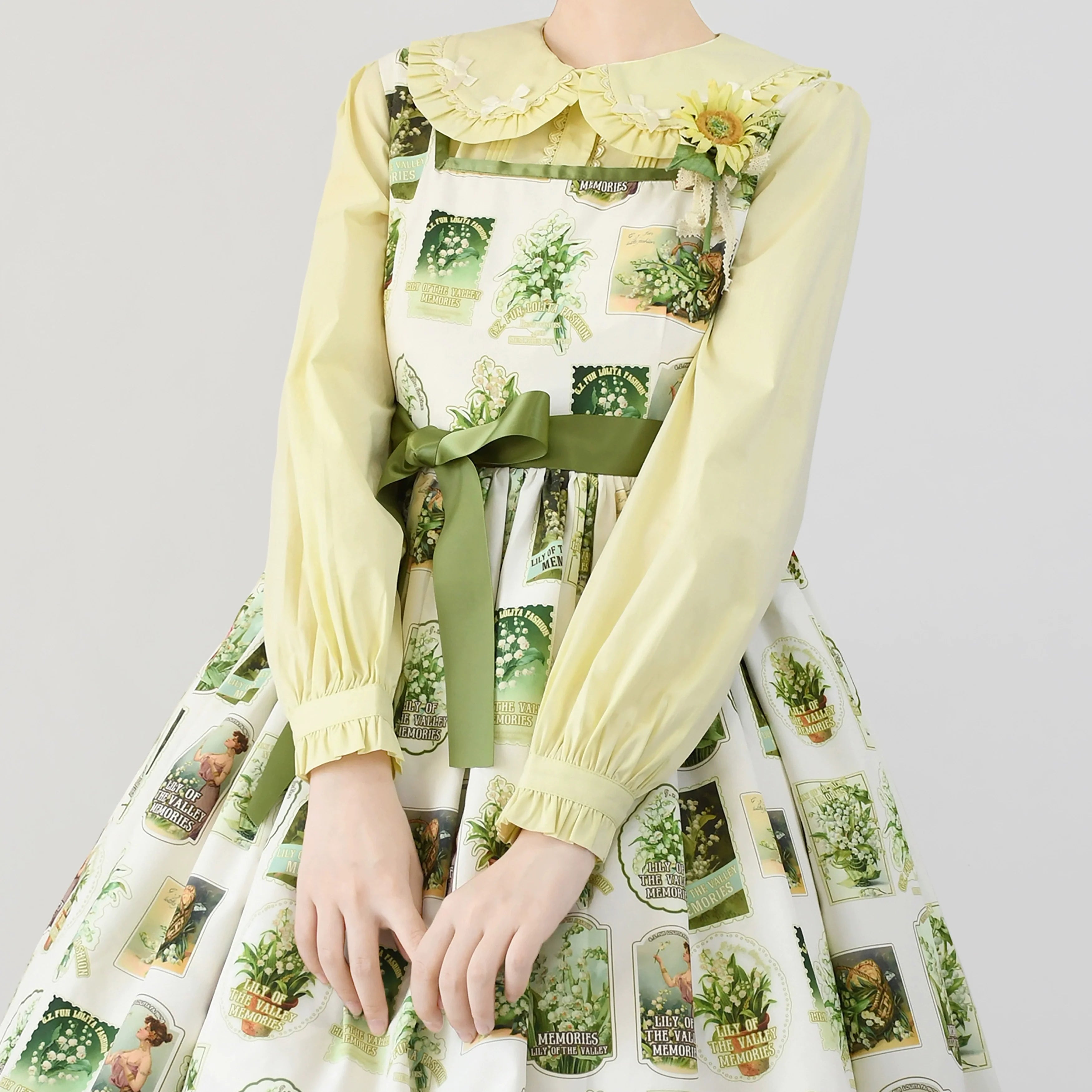 Sweet Lolita Blouse Doll Collar Shirt with Bubble Sleeves - image 1