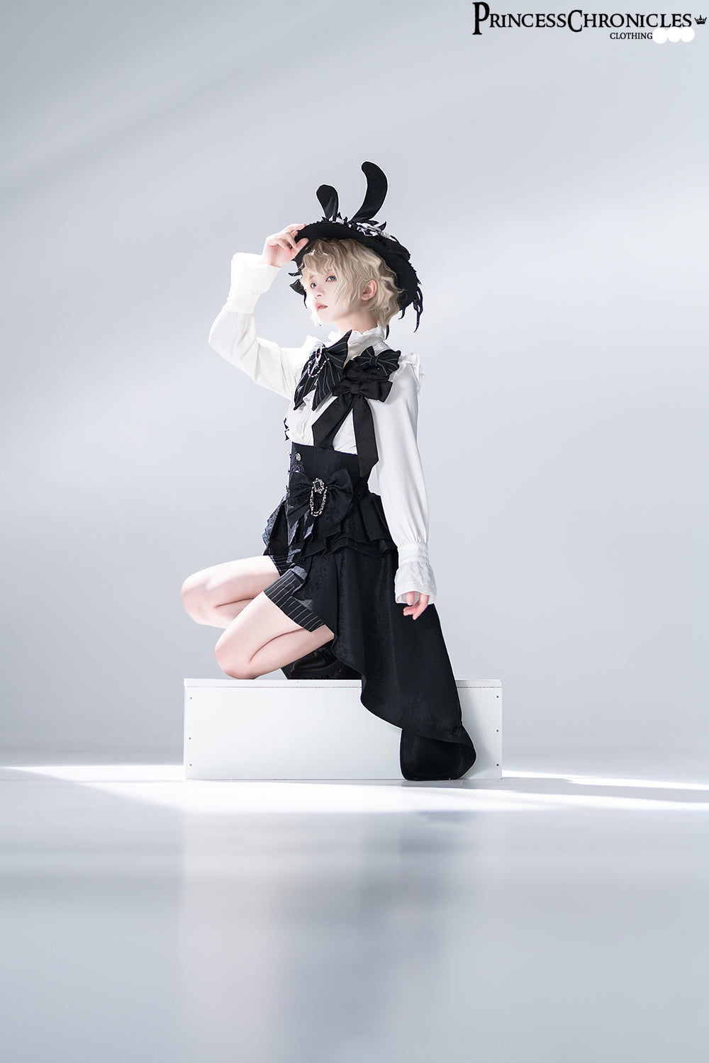 Rabbit Theater Ouji Lolita Blouse and Shorts Set - image 26
