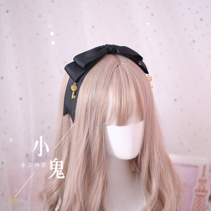 Gothic Lace Bow KC and Hairclip Collection - image 7