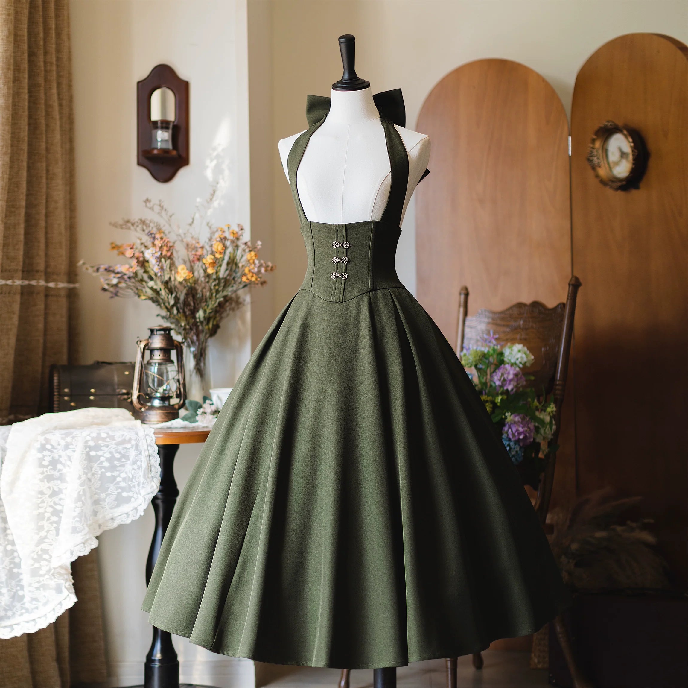Vintage Lolita Fishbone Halter Skirt and Autumn Jacket - image 35