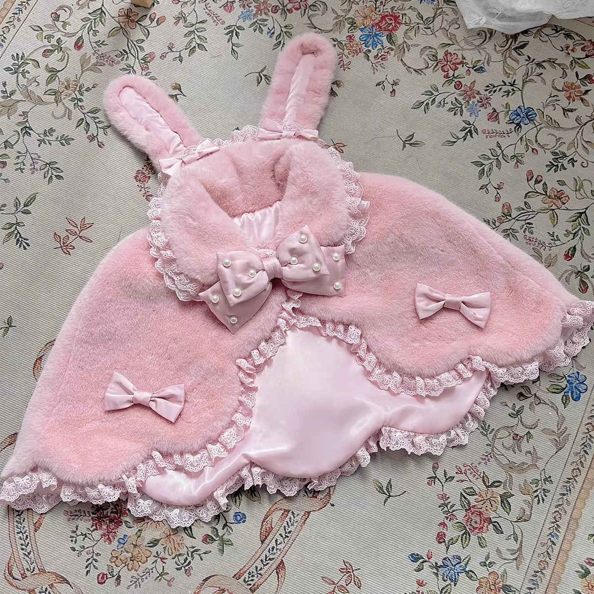 Rabbit-Ear Winter Lolita Cape with Bows - image 12