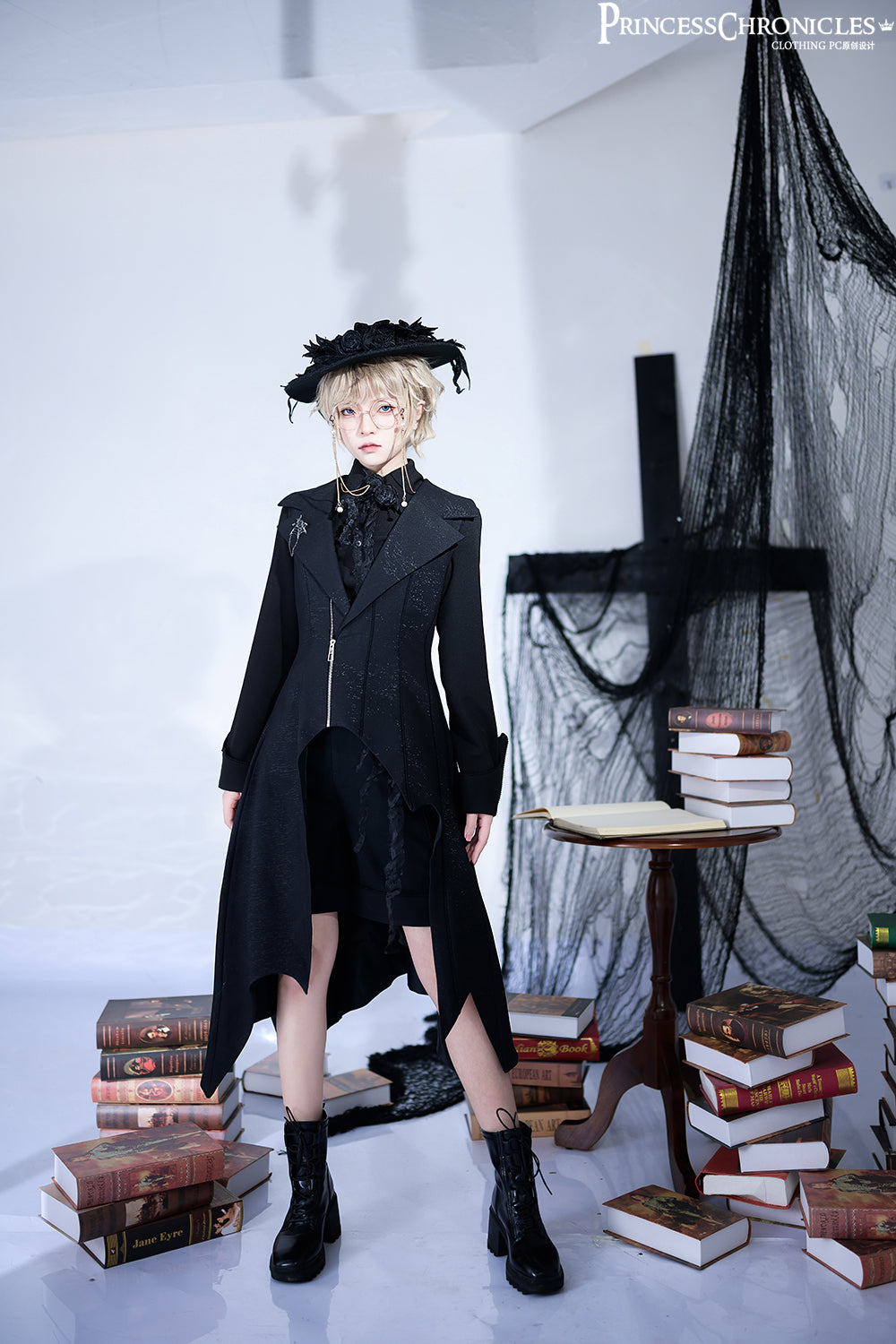 Wind - Ouji Lolita Black Long Vest - image 9