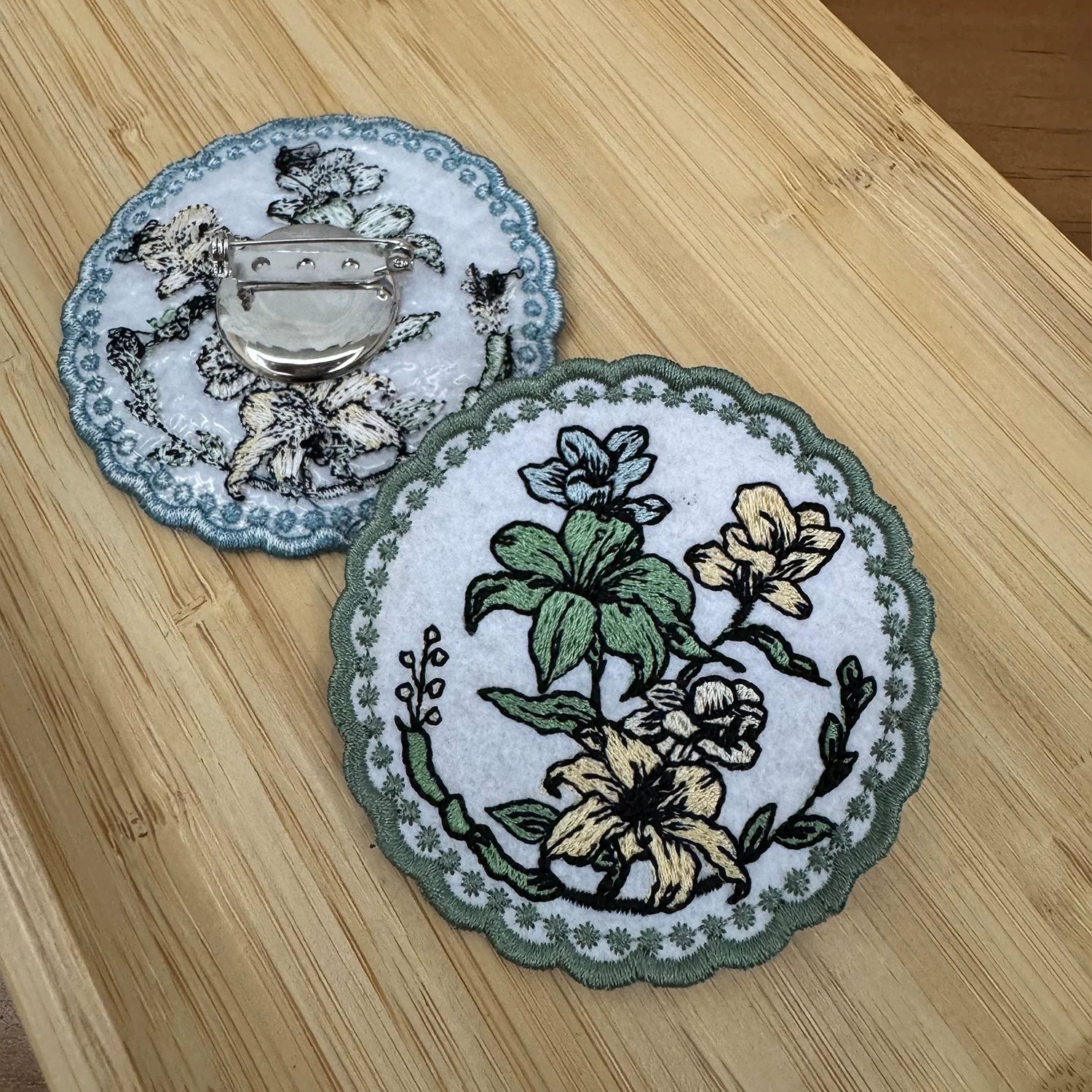 Small Porcelain Plate - Classic Lolita JSK Printed Dress and Accessories - image 17