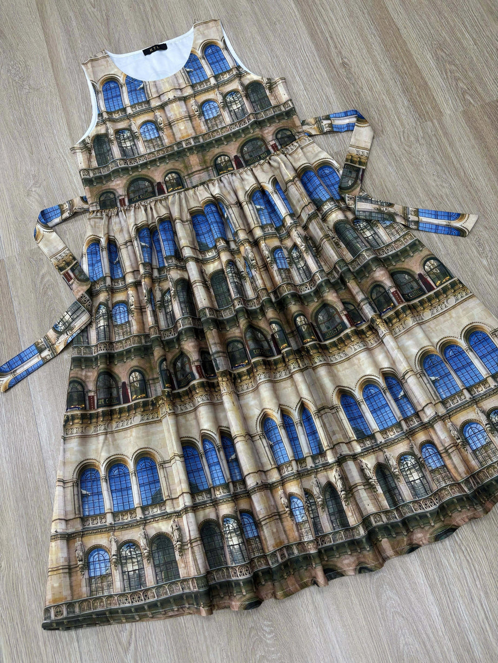 Antonia's Cottage - Oil Painting Long Pinafore Dress - image 7