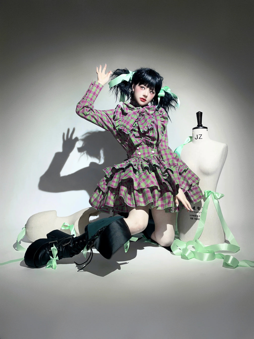 Humanoid Gift Box - Plaid Gothic Lolita Blouse & SK - image 19