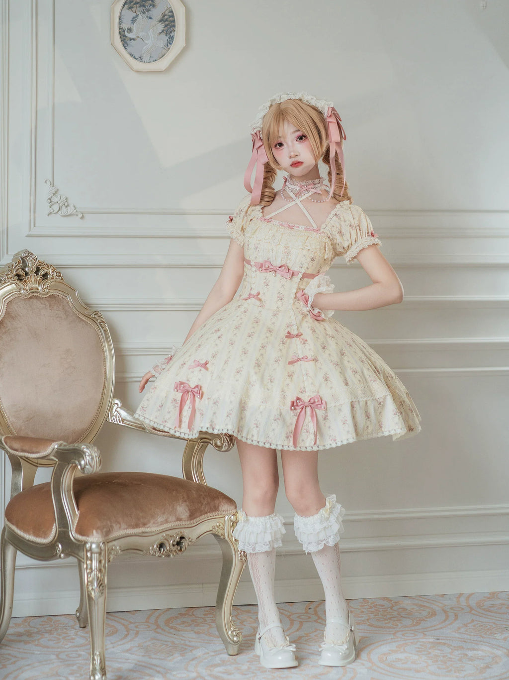 Garden Encounter of Three Springs - Cotton Old School Lolita Floral Print OP, Lace Back Opening and Accessories - image 7