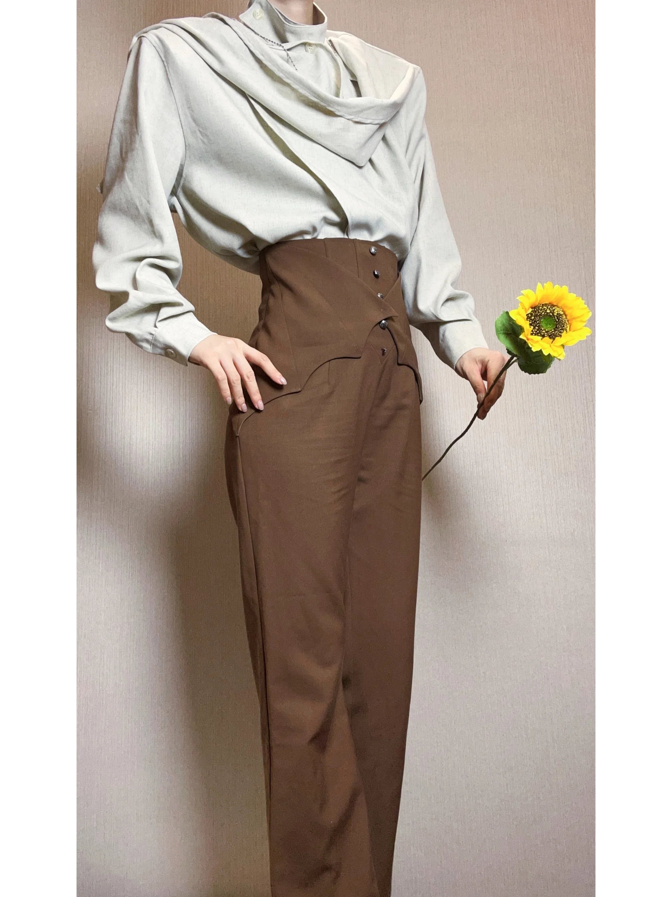 Earl of Drooping Wings - Ouji Lolita Flared Pants, Batwing Decoration - image 3