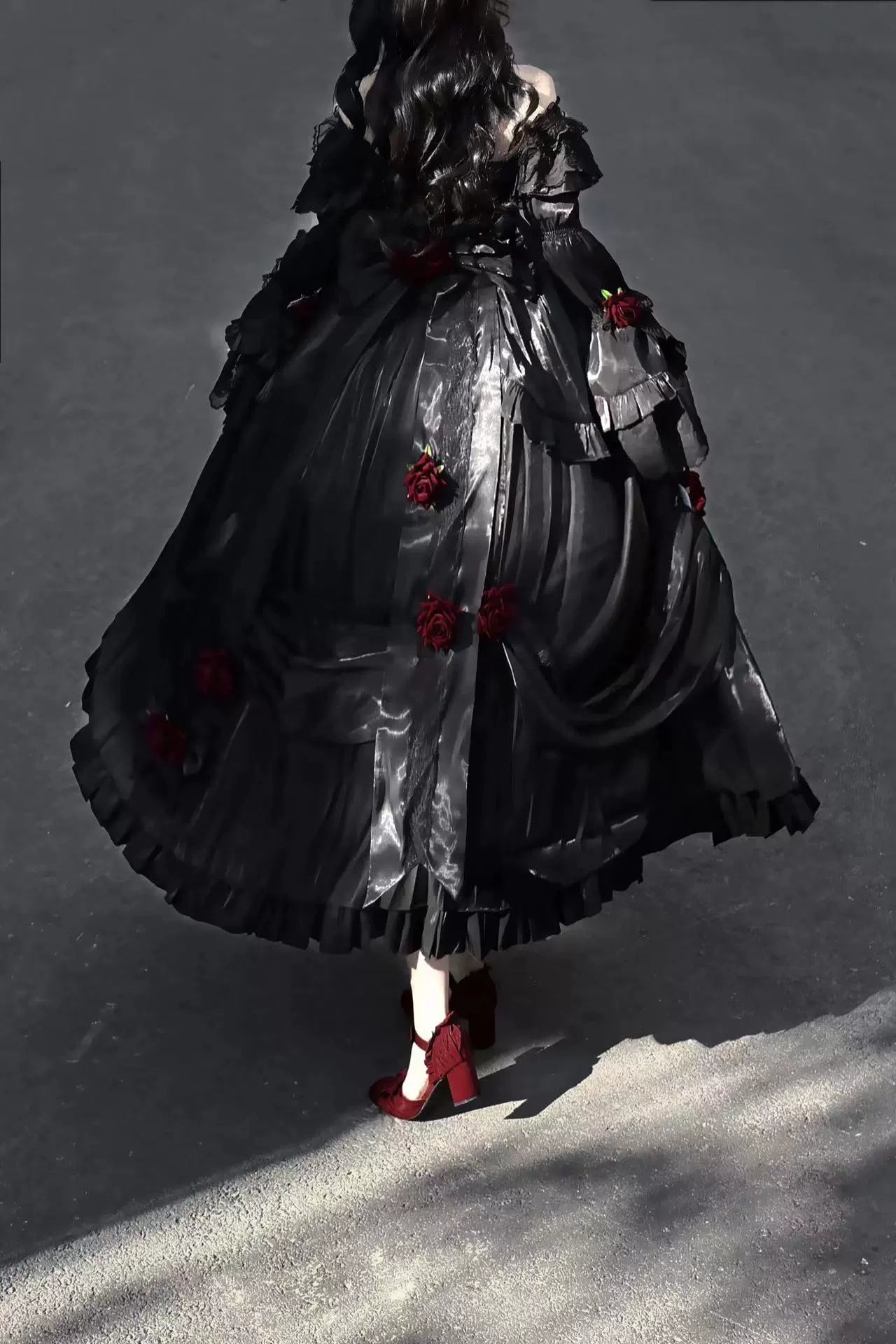 Tana Manor - Classic Lolita Accessories Sleeves Trailing Shawls - image 25