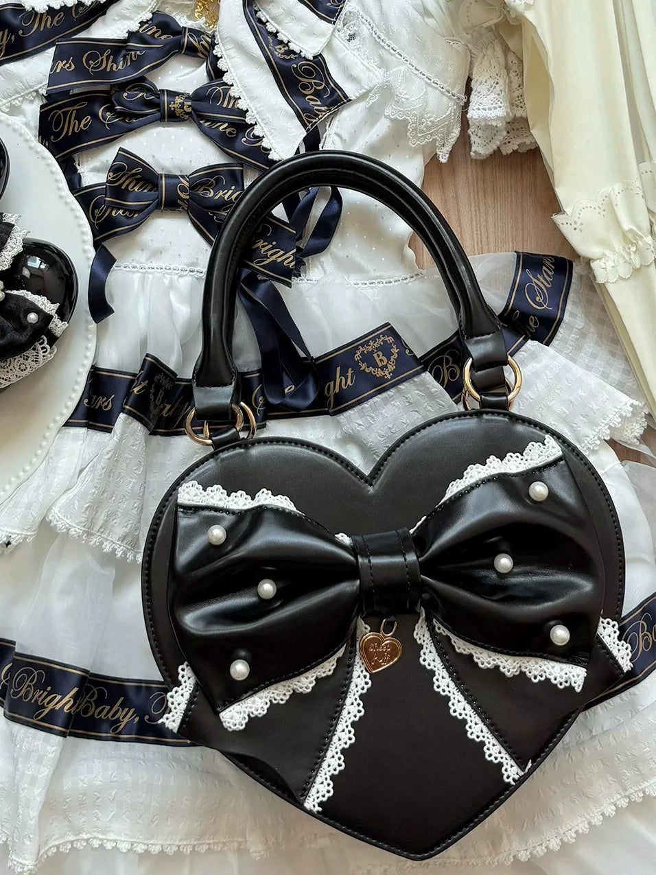 Vintage Sweetheart - Lace Bow Heart Lolita Handbag - image 8