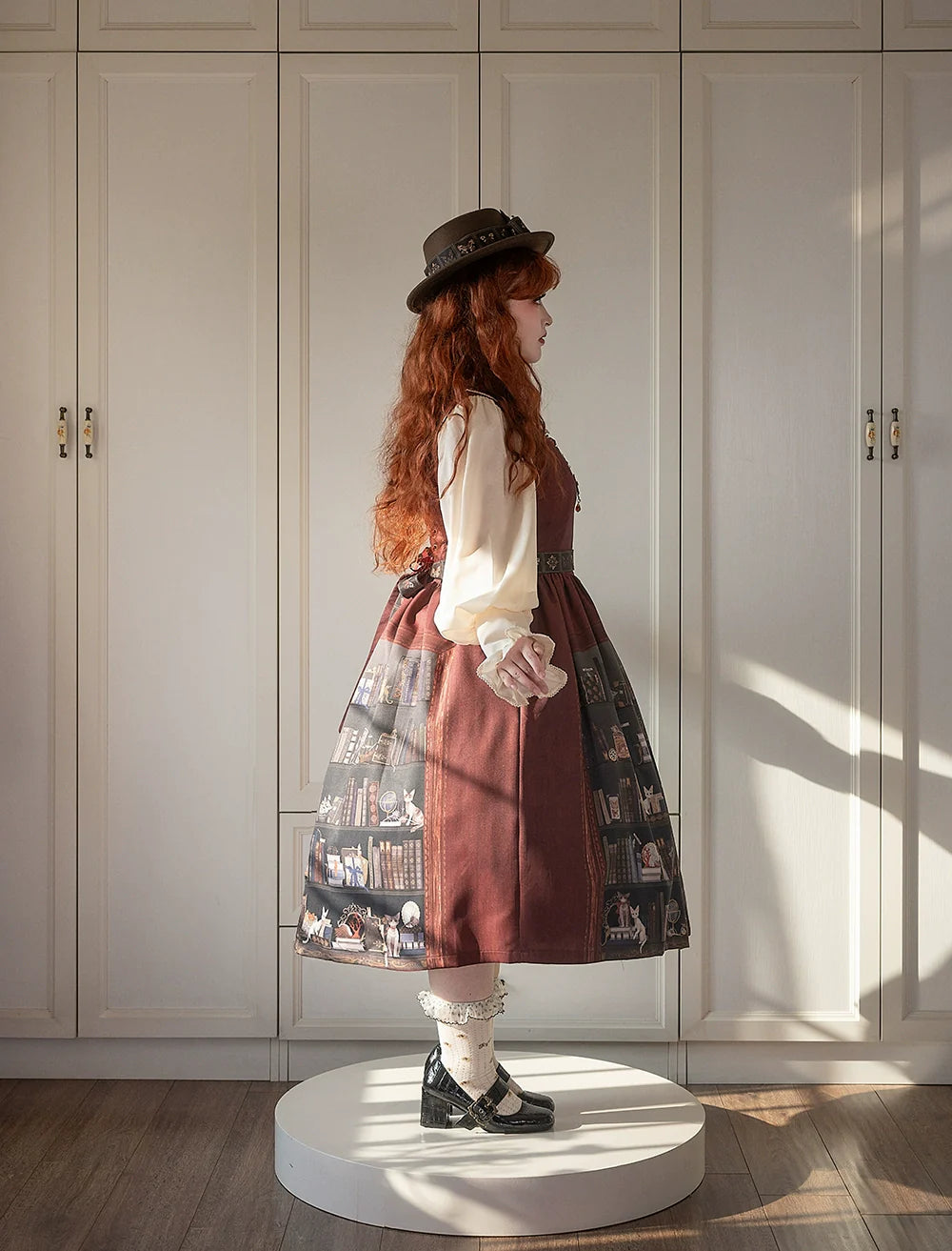 German Bookshelf - Classic Lolita Printed JSK Dress - image 18