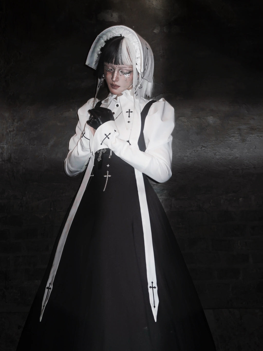 Gothic Lolita Bust-supporting JSK Set, Cross Embroidery - image 10