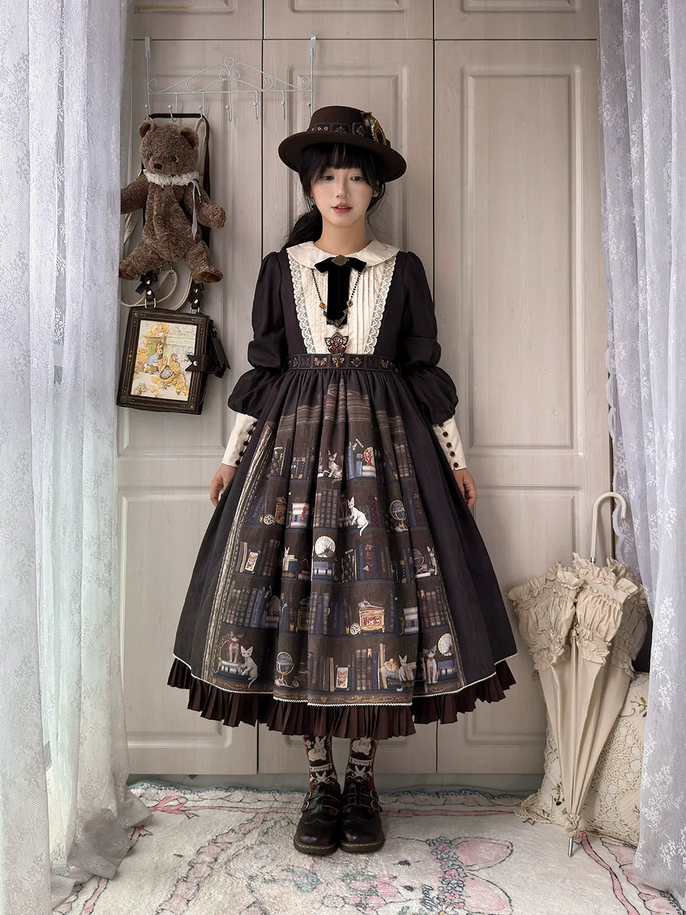German Bookshelf - Classic Lolita OP Dress & Detachble Cape - image 41