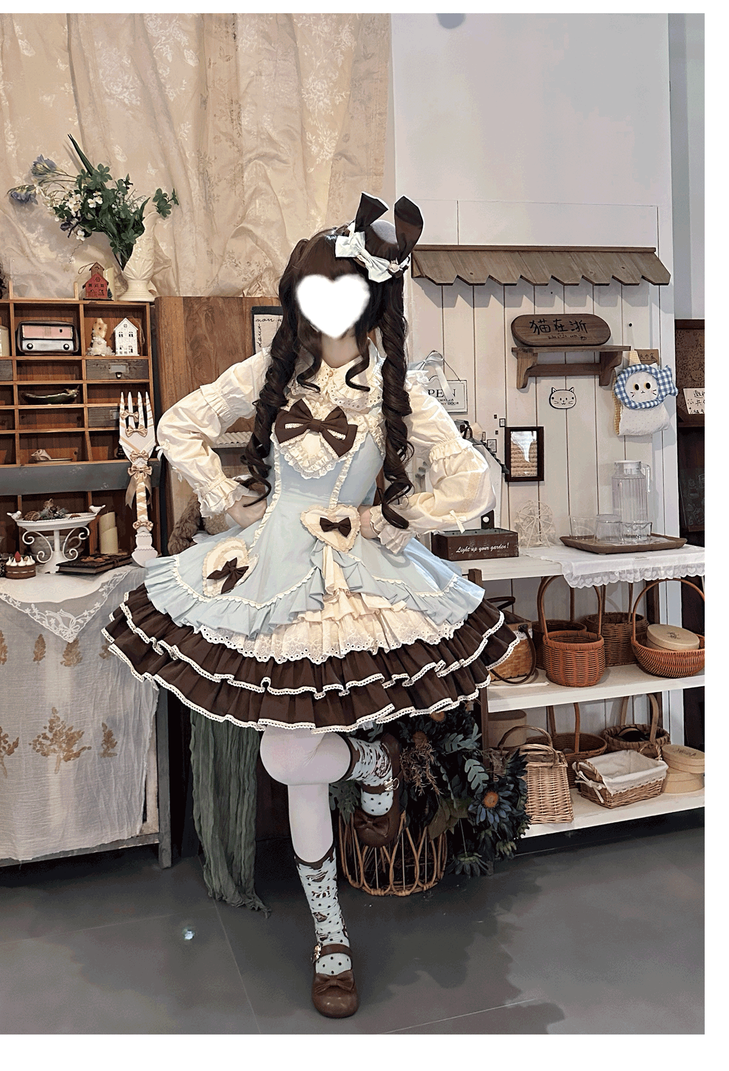 Cream Bud - Tiered Hem Old School Lolita JSK, Side Opening - image 19