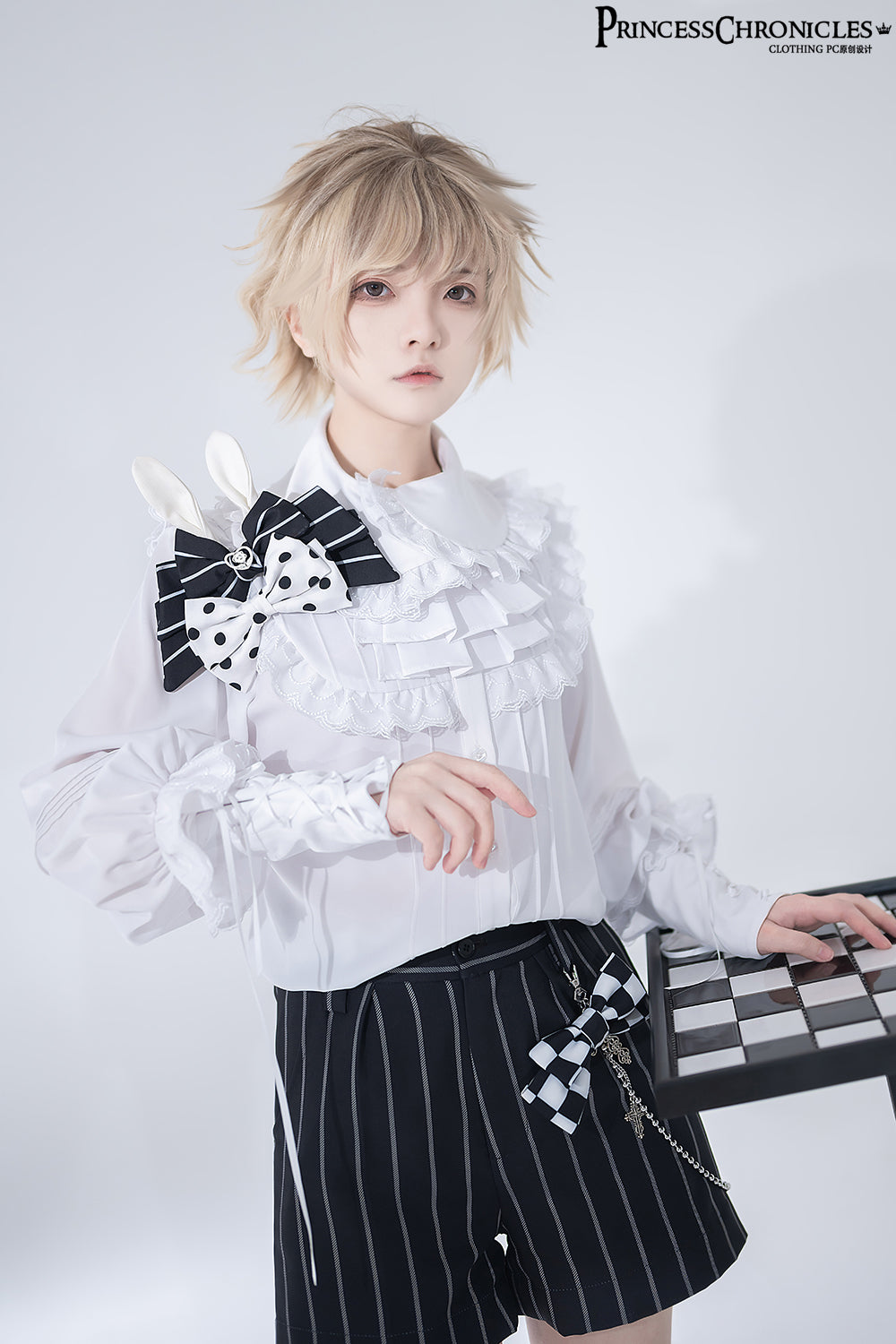 Rabbit Theater Chessboard Ouji Fashion Shirt Set - image 28