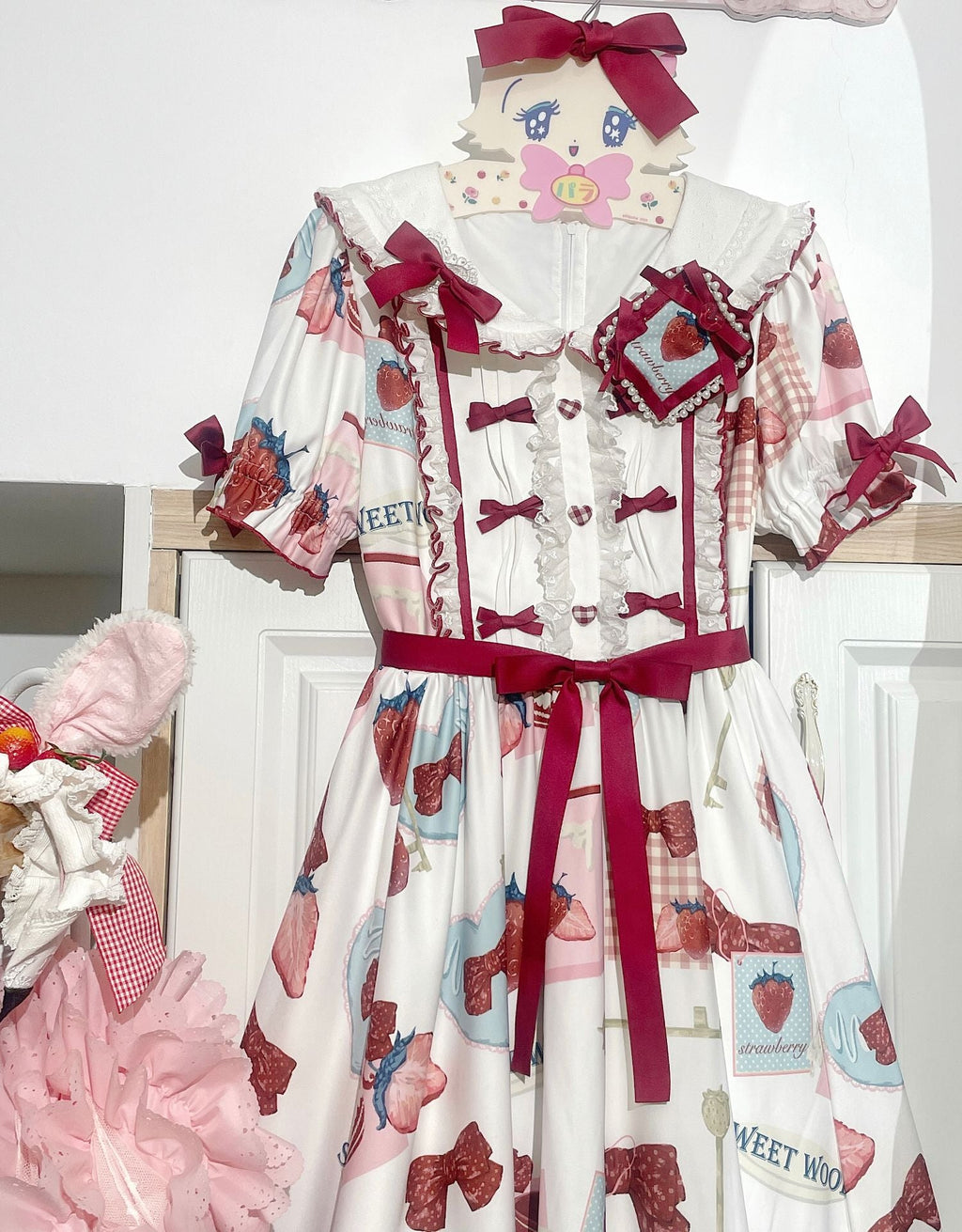 Betty Baby Sweet Lolita OP Dress and Accessories - image 20