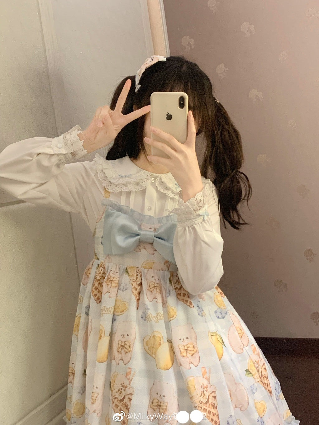 Peter Pan Collar Kawaii Lolita Blouse - image 6