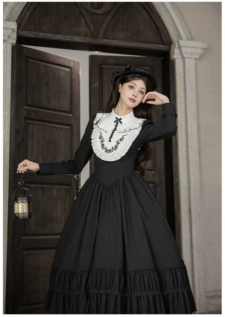 Audrey's Reply - Classic Lolita Square Neck OP, Detachable Embroidered Collar and Accessories - image 18