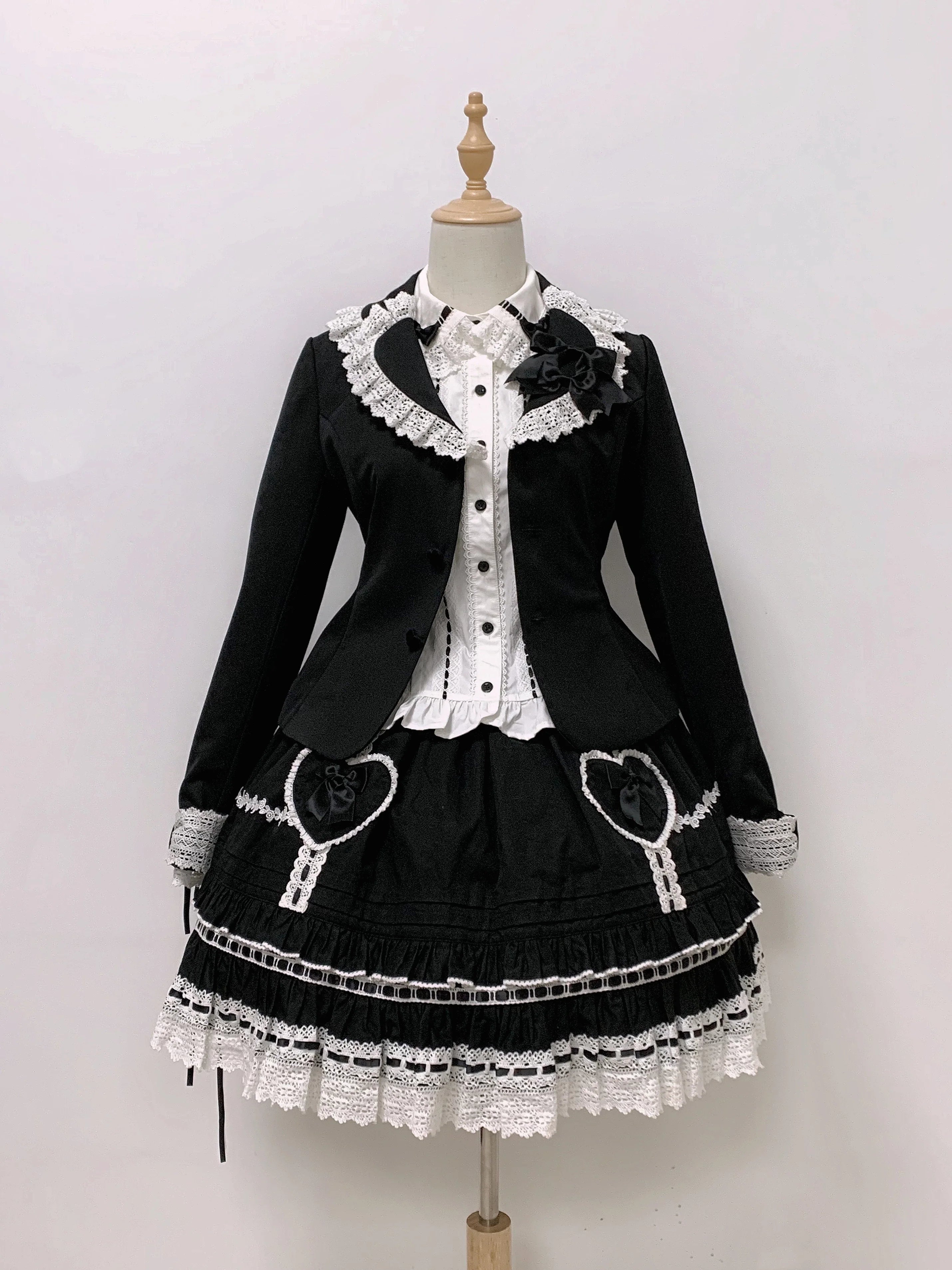 Bunny's Wish - Old School Lolita Coat, Flounce Hem Skirt - image 5