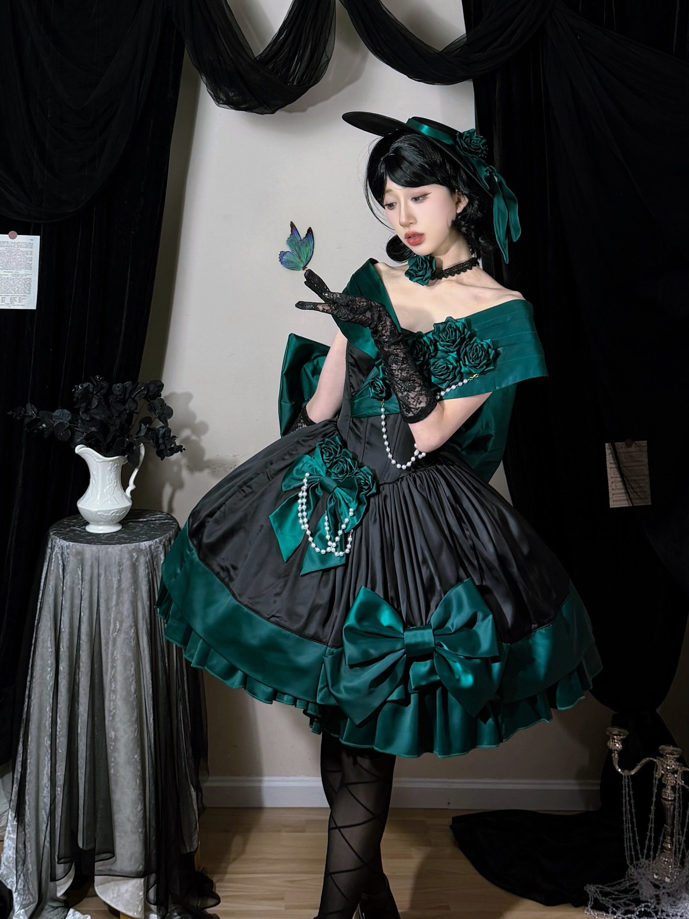 Treasure Chest Rose Lolita Green Dress - image 6