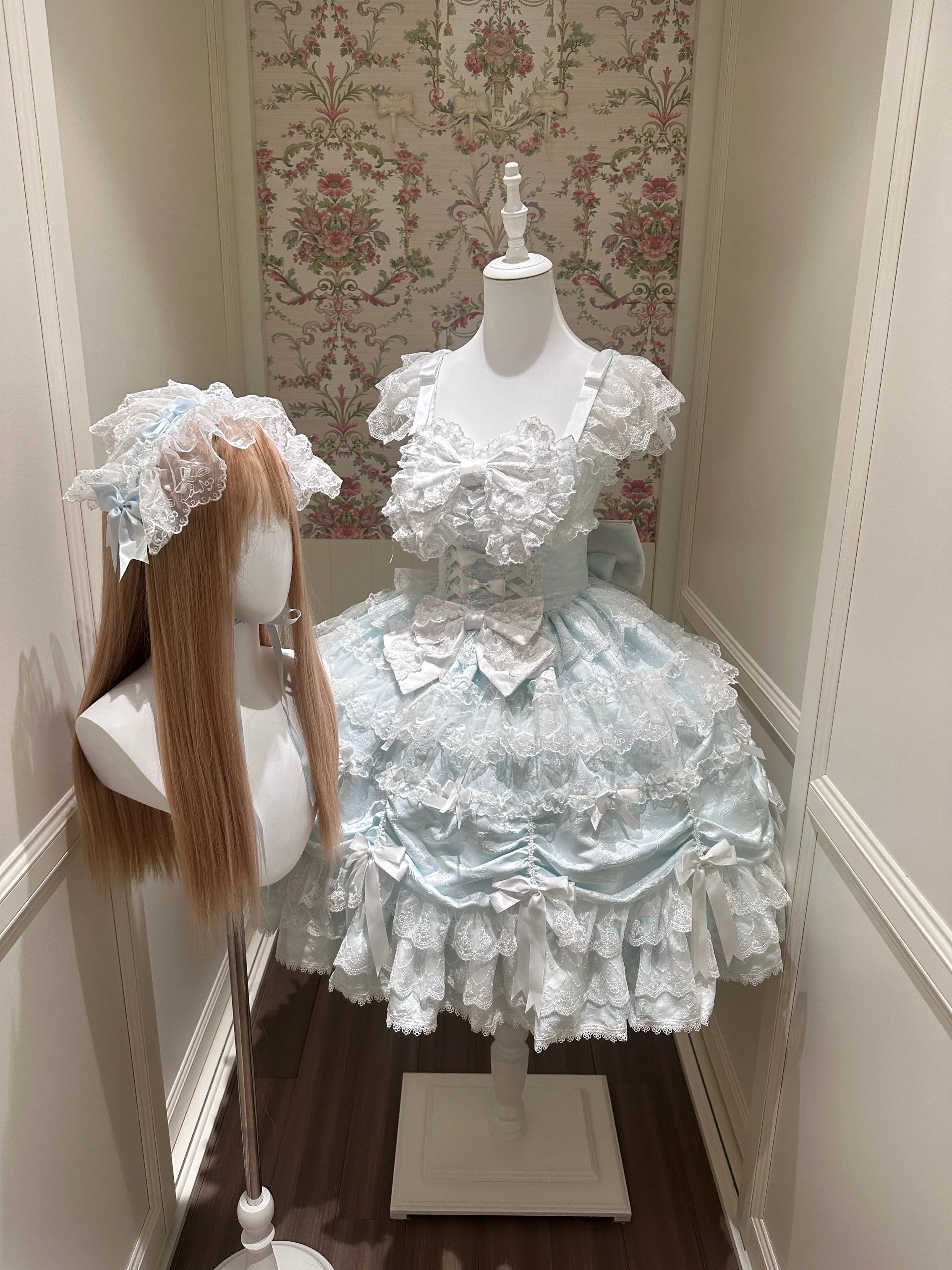 Satin Gift Box - Sweet Lolita JSK Dress, Bows and Layered Lace - image 4